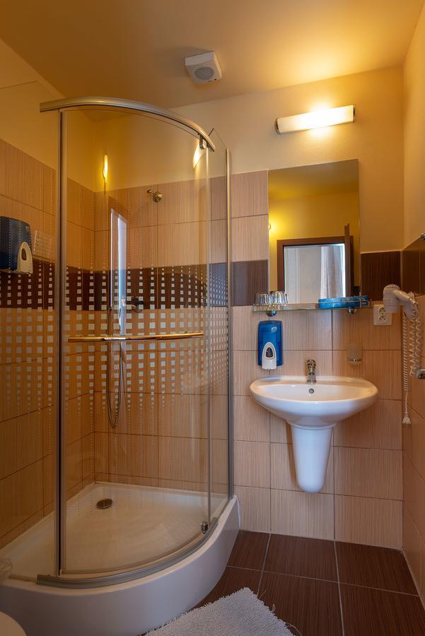 Hotel Zelena Ratolest Czeskie Budziejowice Zewnętrze zdjęcie